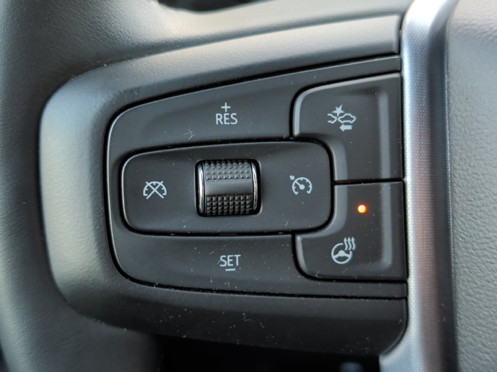 Used 2023 GMC Sierra 1500 SLE AWD/4WD image 12