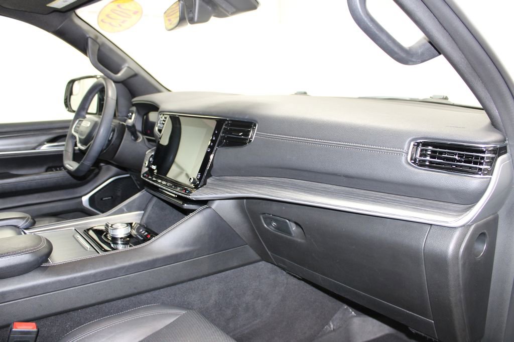 Used 2023 Jeep Wagoneer Series II image 26
