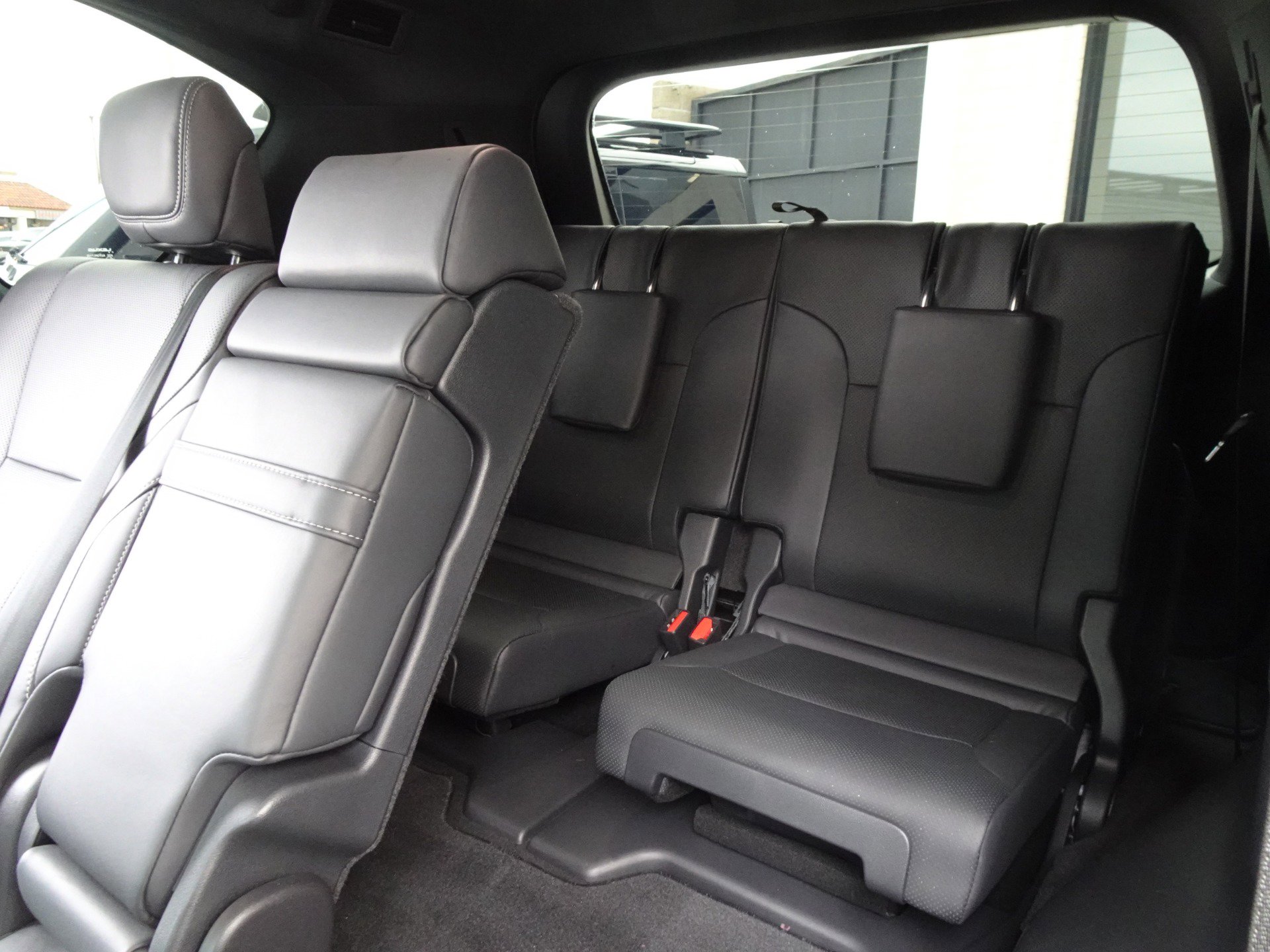 Used 2024 Lexus LX 600 F Sport AWD/4WD image 22