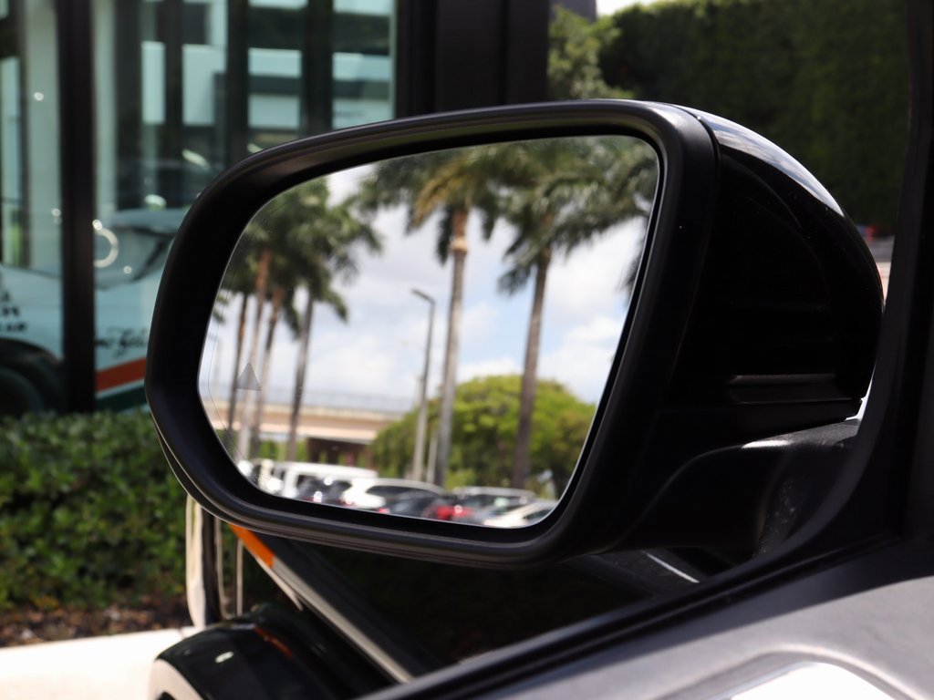 Used 2023 Mercedes-Benz G 550 image 9