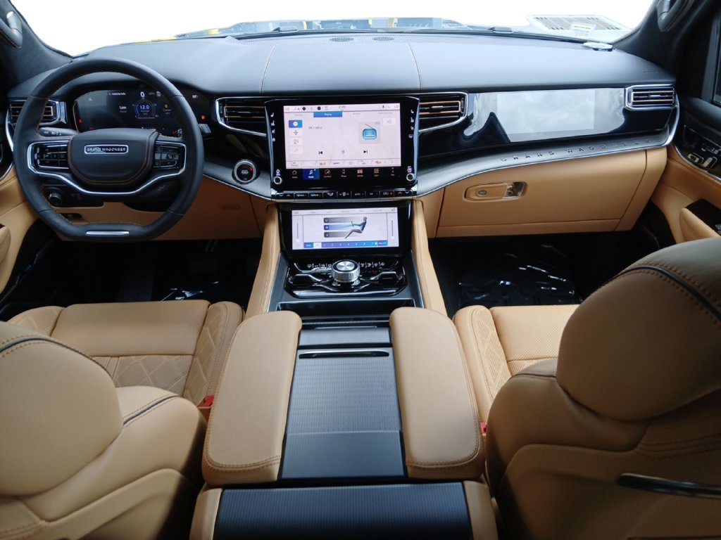 New 2026 Jeep Grand Wagoneer L Summit AWD/4WD image 20
