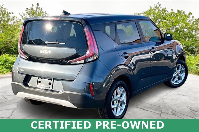 Certified 2023 Kia Soul LX w/ LX Technology Package image 2