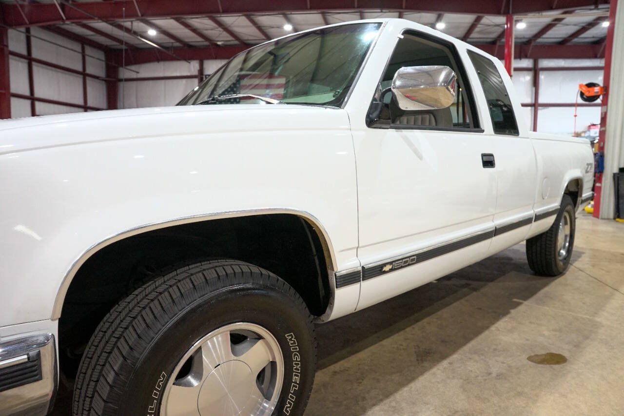 Used 1994 Chevrolet Silverado 1500 4x4 Extended Cab image 33