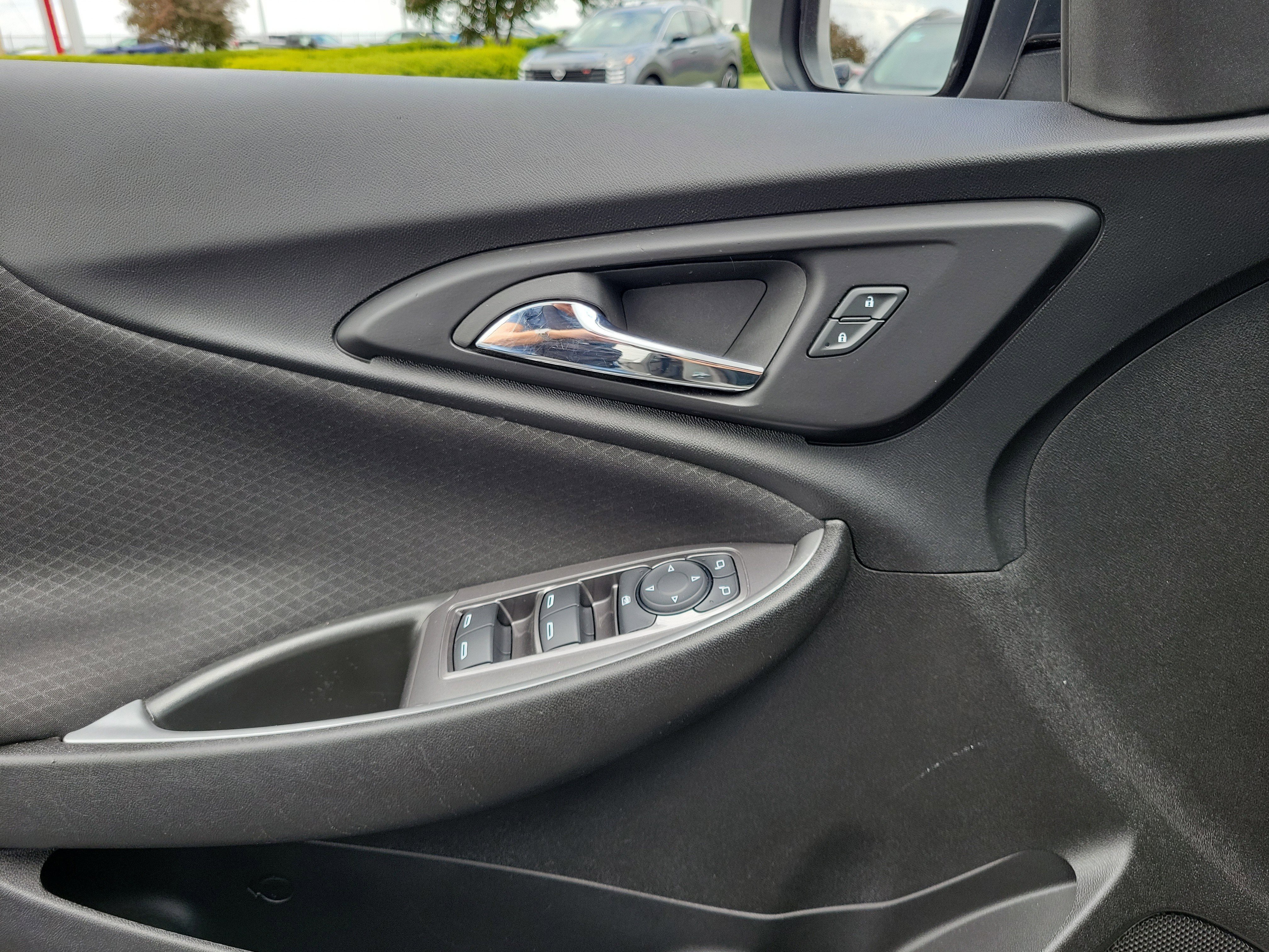 Used 2023 Chevrolet Malibu LS w/ LPO, Floor Liner Package FWD image 17
