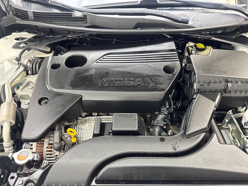 Used 2017 Nissan Altima 2.5 SV FWD image 74
