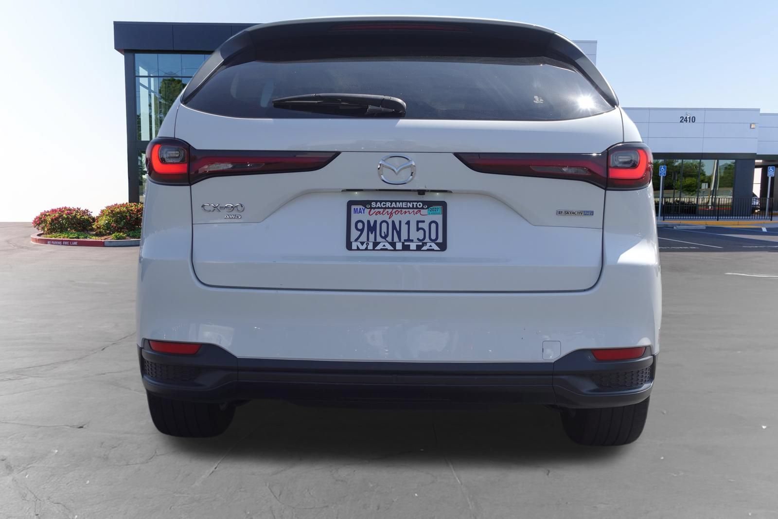 Certified 2024 MAZDA CX-90 Plug-In Hybrid w/ Preferred AWD/4WD image 5