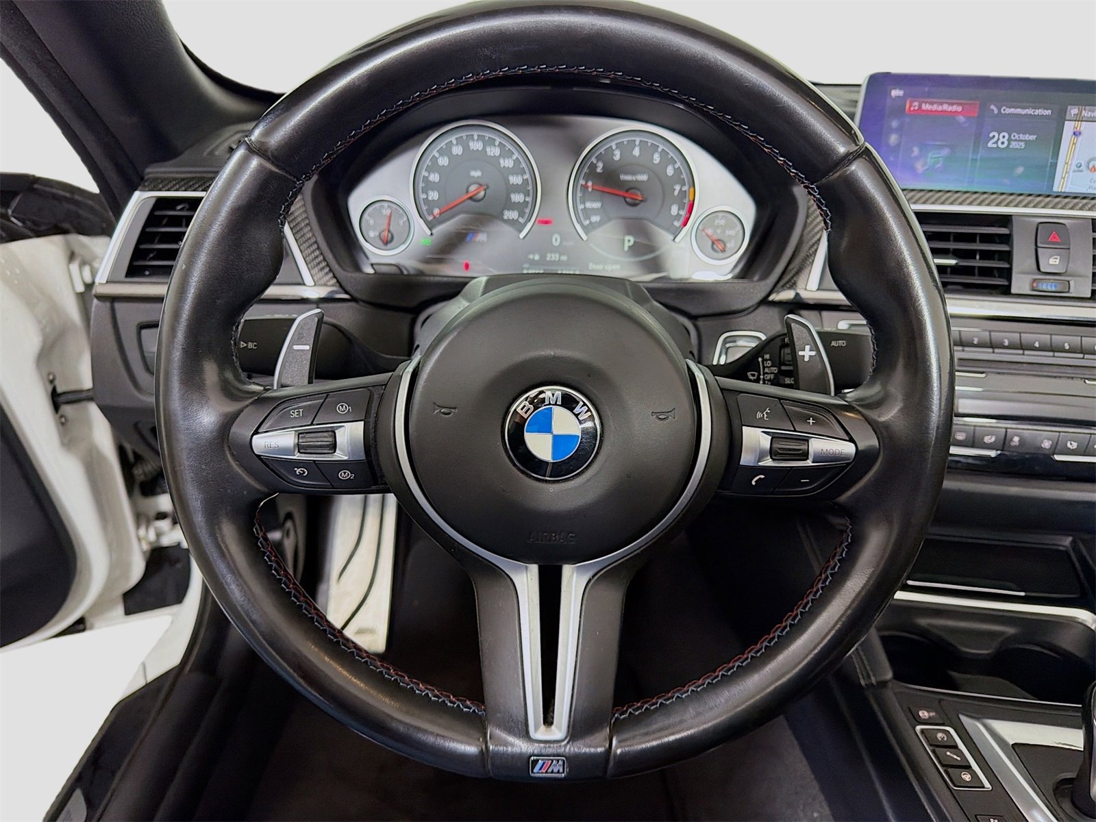 Used 2020 BMW M4 Convertible image 13