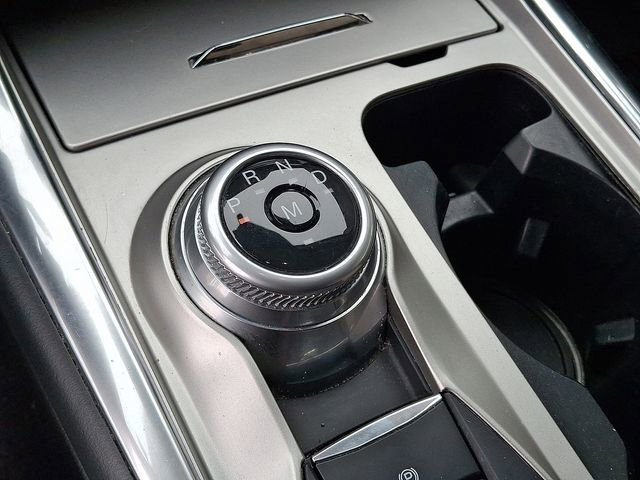 Used 2020 Ford Explorer Limited image 11