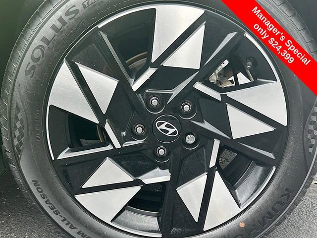 Certified 2025 Hyundai Kona SEL image 26