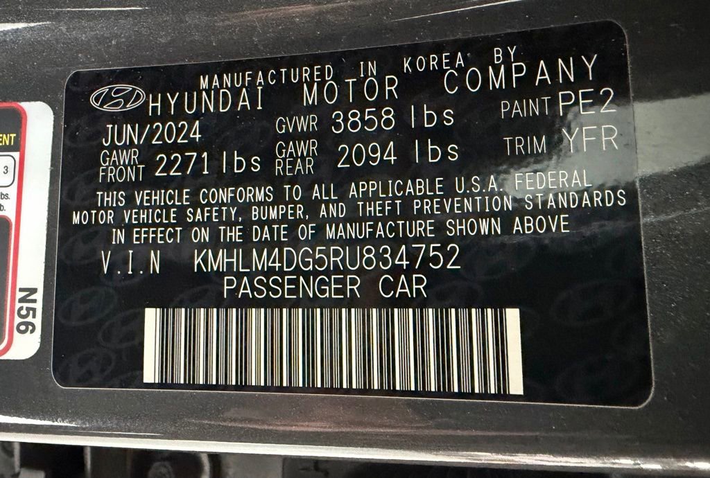 Used 2024 Hyundai Elantra SEL image 27