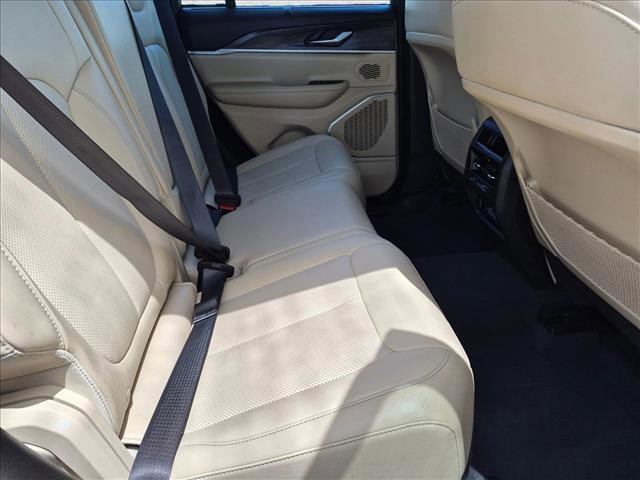 Used 2023 Jeep Grand Cherokee 4WD 4xe w/ Luxury Tech Group II image 21