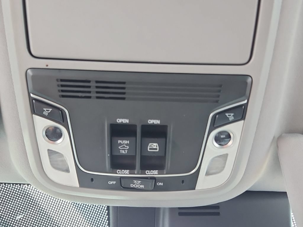 Used 2023 Honda Ridgeline RTL-E image 22