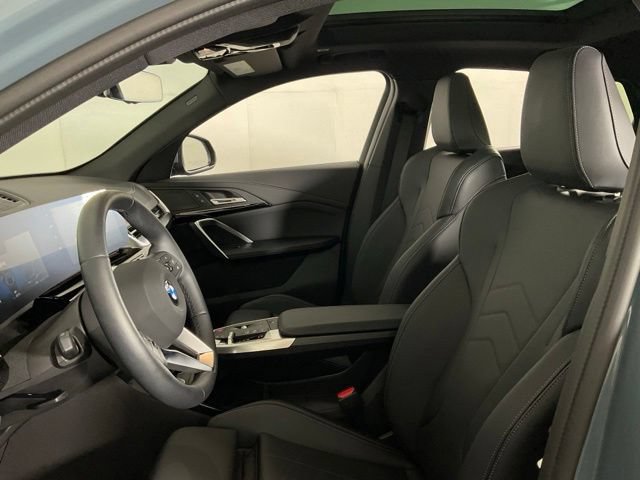 Certified 2025 BMW X2 xDrive28i AWD/4WD image 24