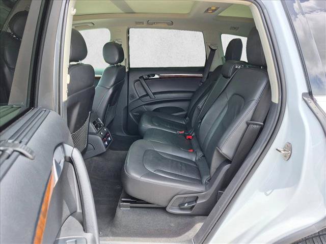 Used 2015 Audi Q7 TDI Premium Plus w/ Premium Plus Package AWD/4WD image 19