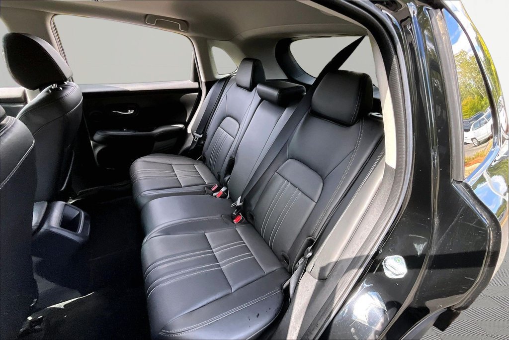 Certified 2025 Honda HR-V EX-L image 16