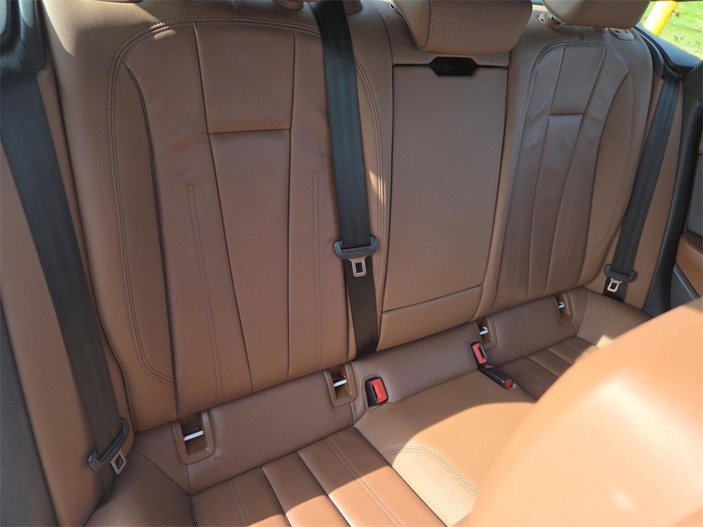 Used 2022 Audi A5 2.0T Premium image 16