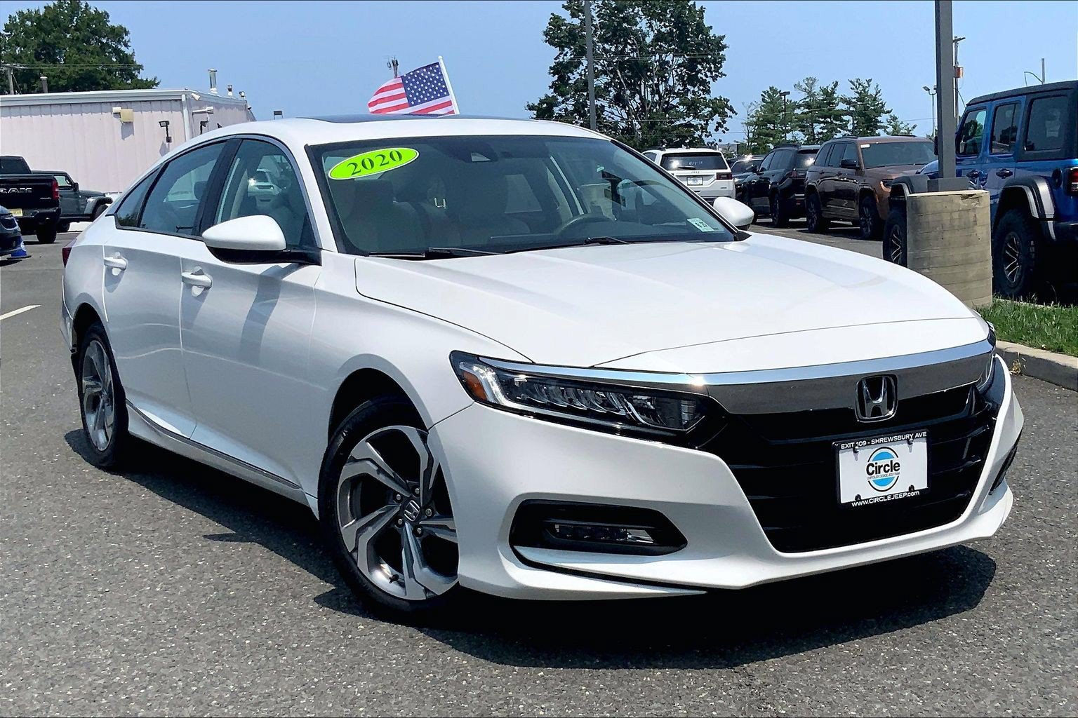 Used 2020 Honda Accord EX image 2