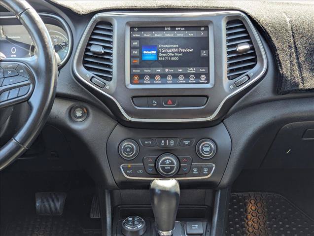 Used 2020 Jeep Cherokee Trailhawk w/ Cold Weather Group AWD/4WD image 14