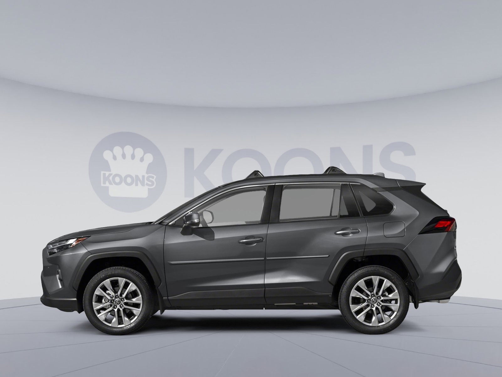 Used 2023 Toyota RAV4 XLE w/ Convenience Package FWD image 4