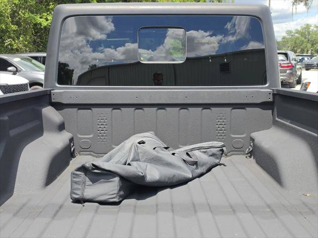 Certified 2020 Jeep Gladiator Sport w/ Quick Order Package 24S AWD/4WD image 9