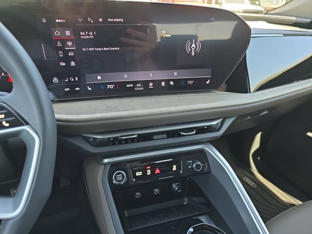 Used 2025 Audi Q5 Premium AWD/4WD image 20