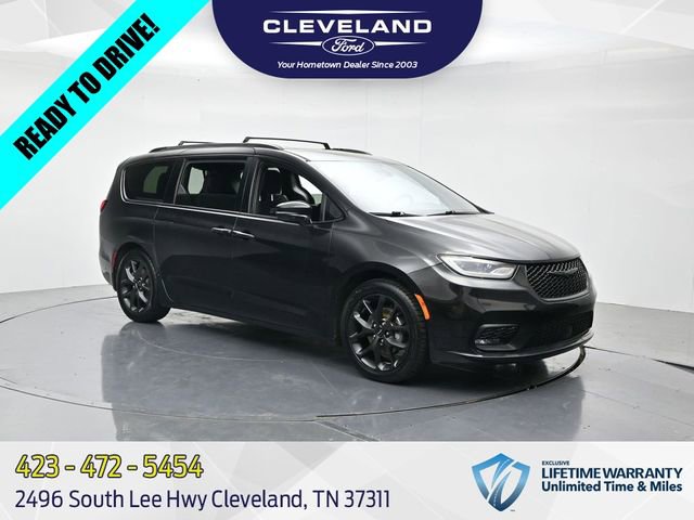Used 2021 Chrysler Pacifica Touring w/ S Appearance Package