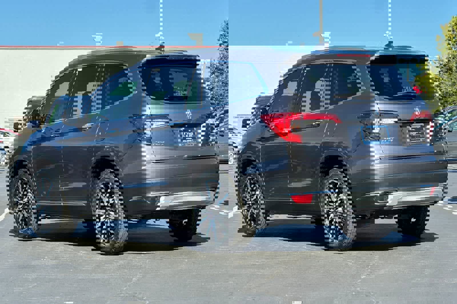 Used 2019 Honda Pilot Touring image 7