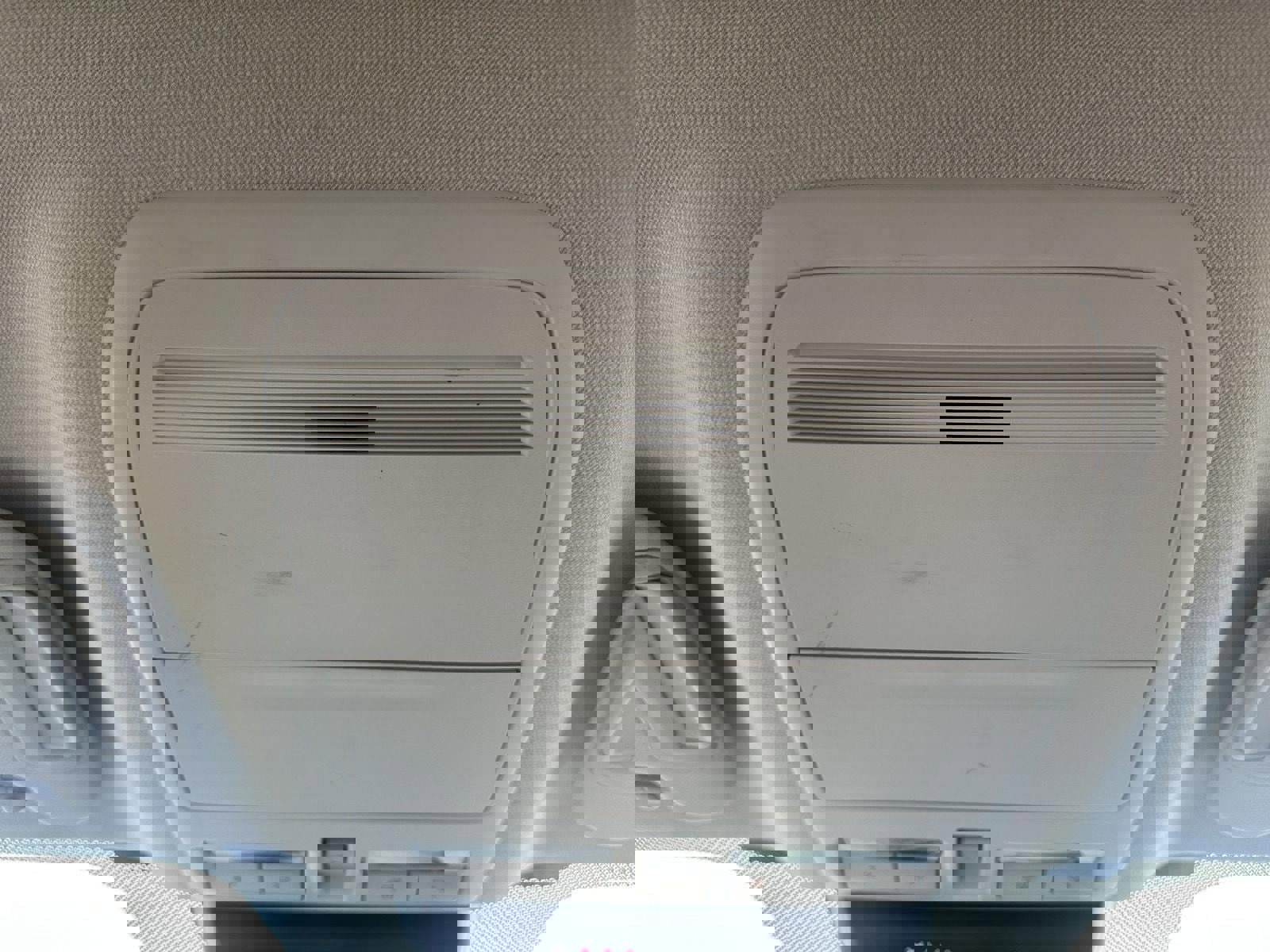 Used 2025 MAZDA MAZDA3 s image 34