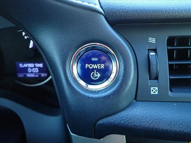 Used 2016 Lexus CT 200h image 19