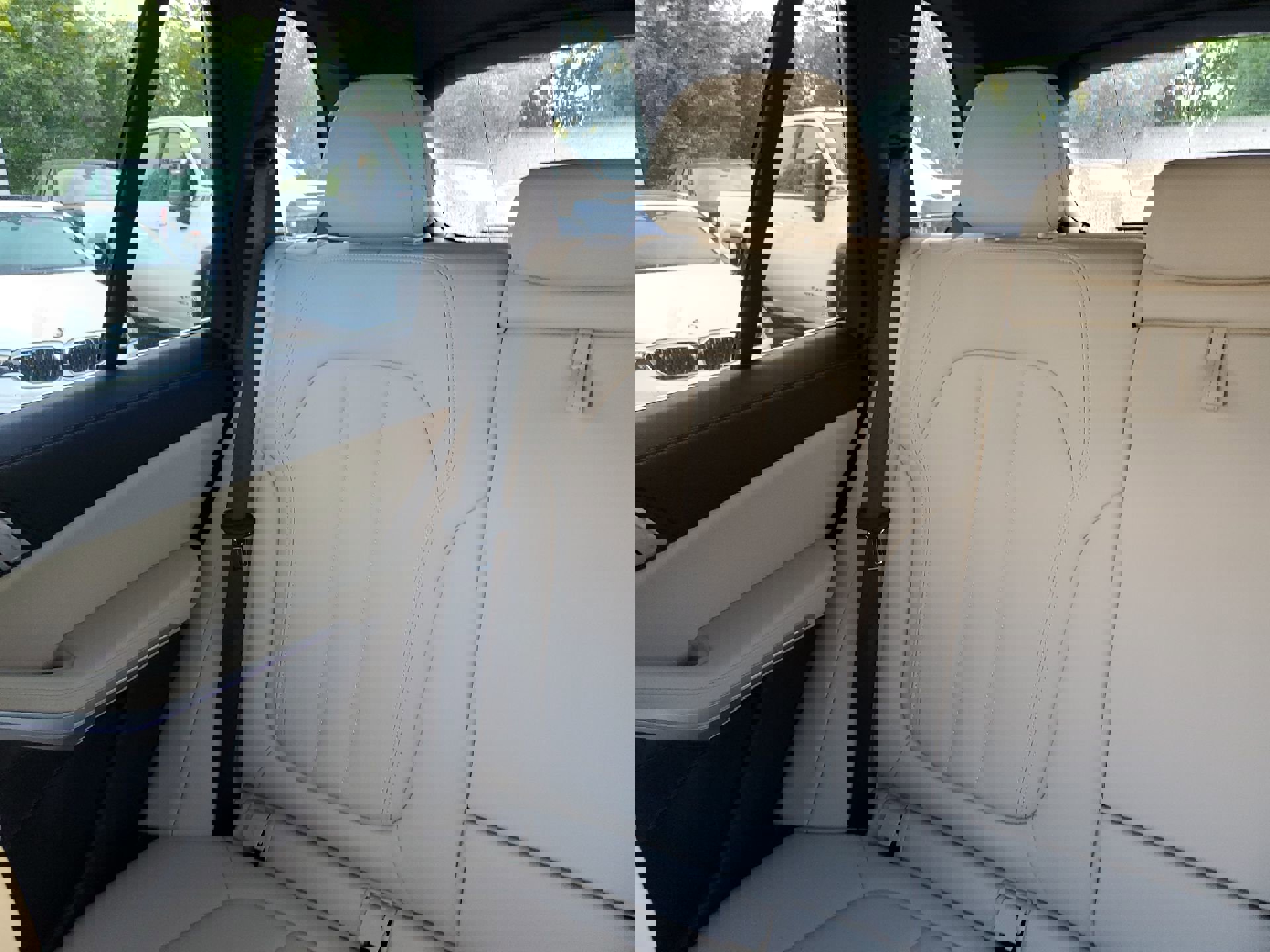 Used 2022 BMW X5 sDrive40i w/ Parking Assistance Package image 44