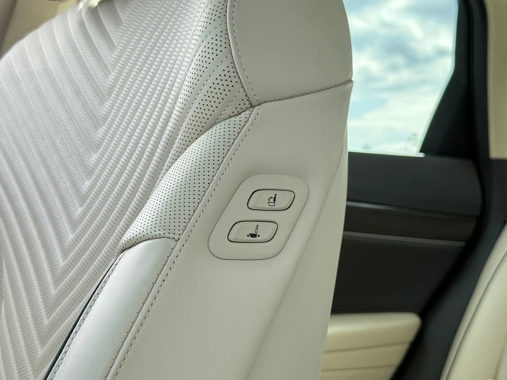 Used 2023 Genesis G80 3.5T Sport AWD/4WD image 17