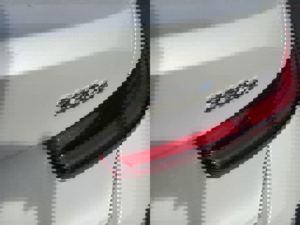 Used 2023 BMW 330e 330e image 33