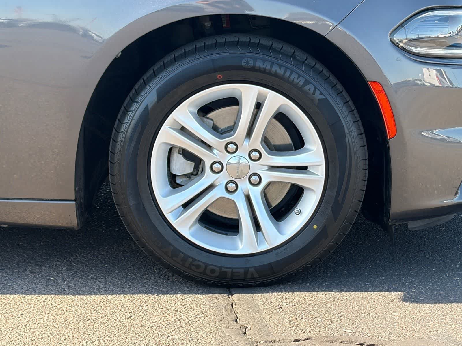Used 2023 Dodge Charger SXT RWD image 9