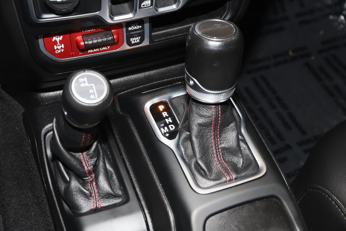 Used 2020 Jeep Gladiator Rubicon AWD/4WD image 7