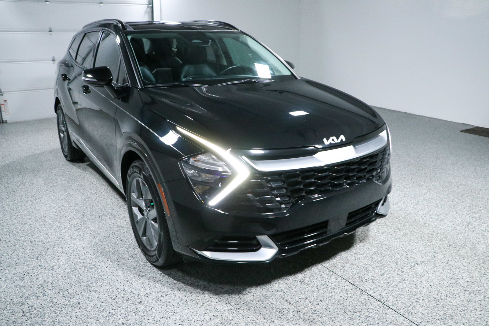 Used 2023 Kia Sportage SX FWD image 5