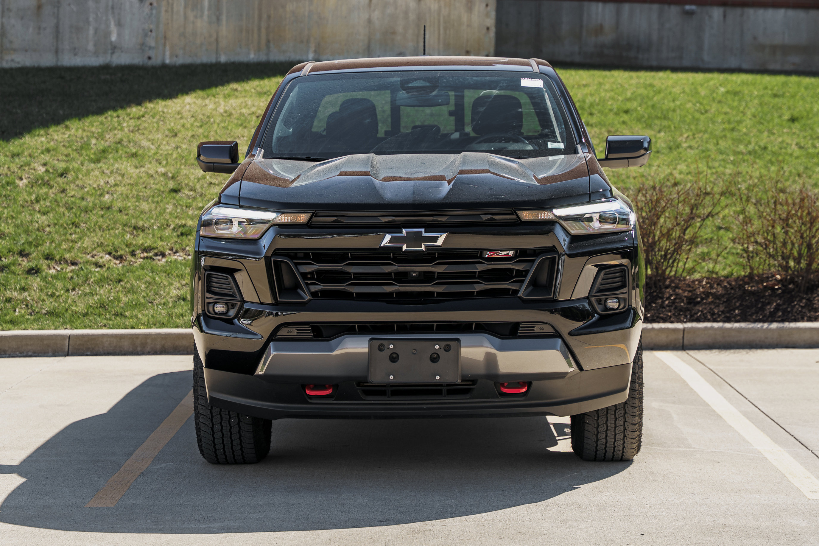 Used 2024 Chevrolet Colorado Z71 w/ Z71 Convenience Package 2 image 28
