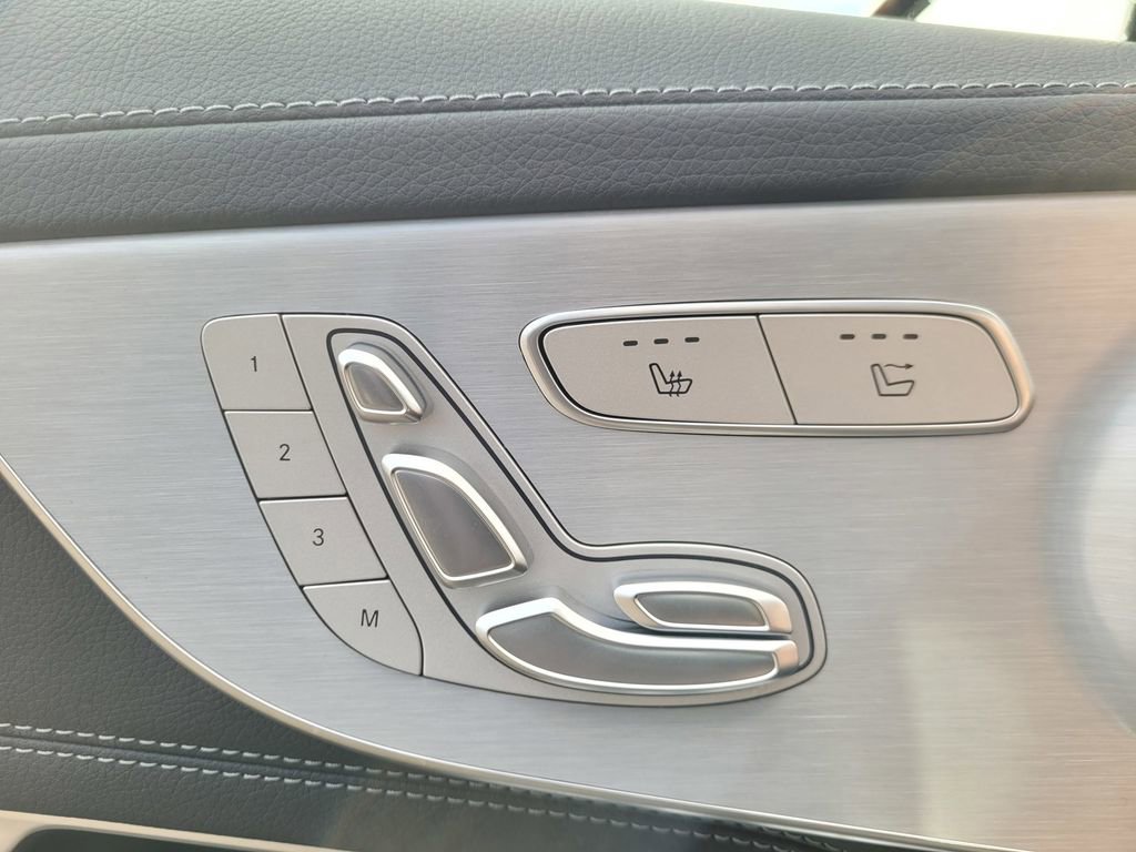 Used 2023 Mercedes-Benz C 300 Cabriolet image 25