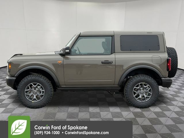 New 2025 Ford Bronco Badlands image 9
