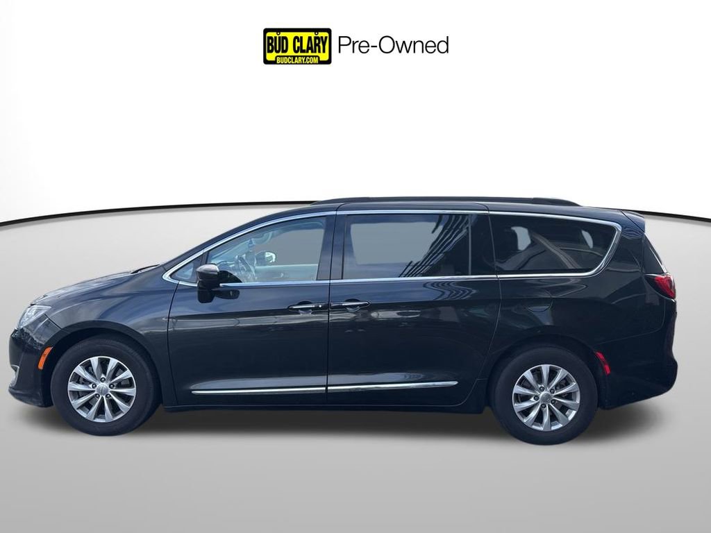 Used 2017 Chrysler Pacifica Touring-L