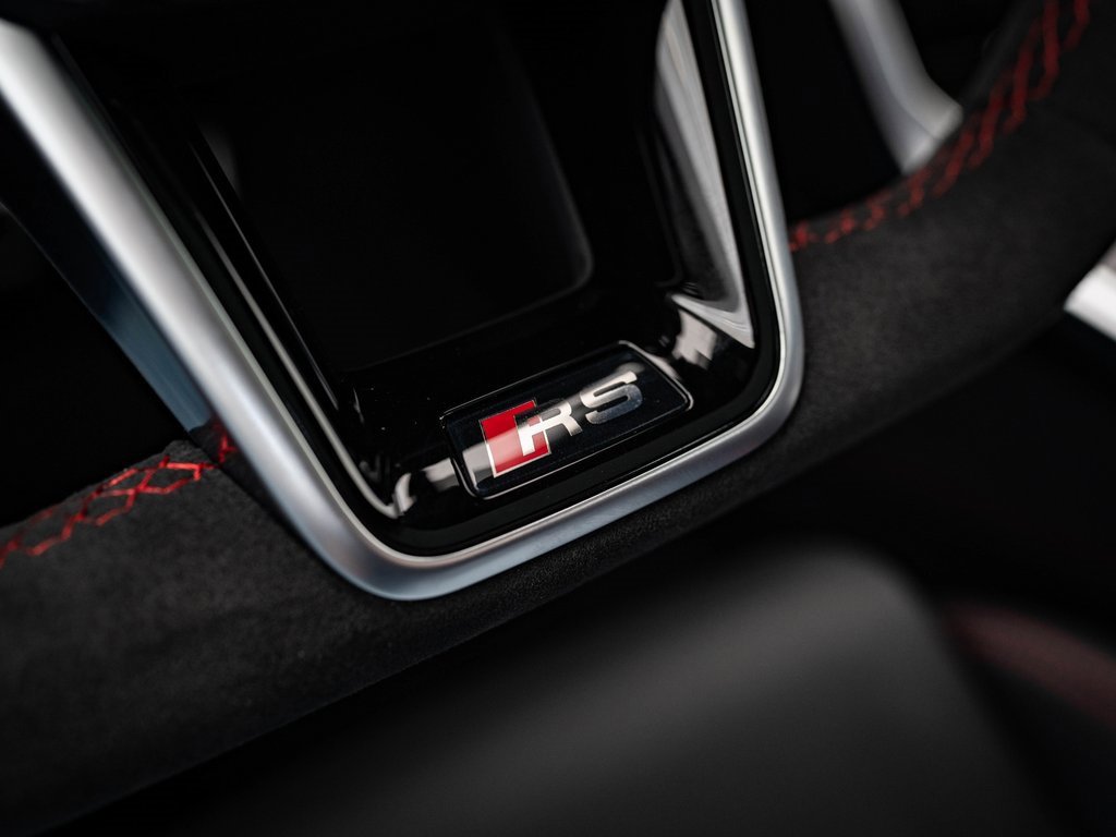 New 2025 Audi RS 6 performance image 32