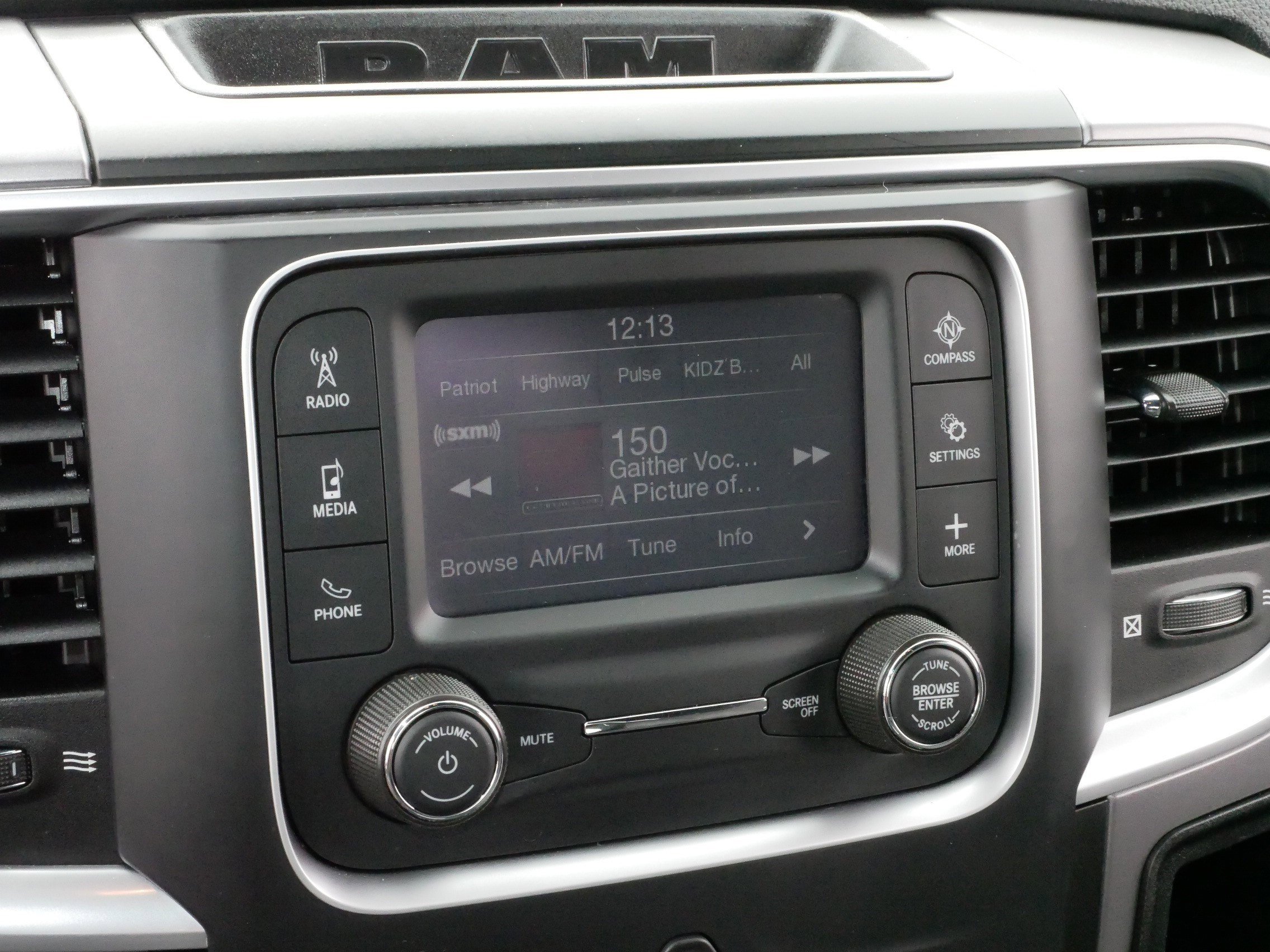 Used 2022 RAM 1500 Classic Warlock image 22