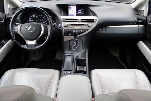 Used 2015 Lexus RX 450h AWD image 12