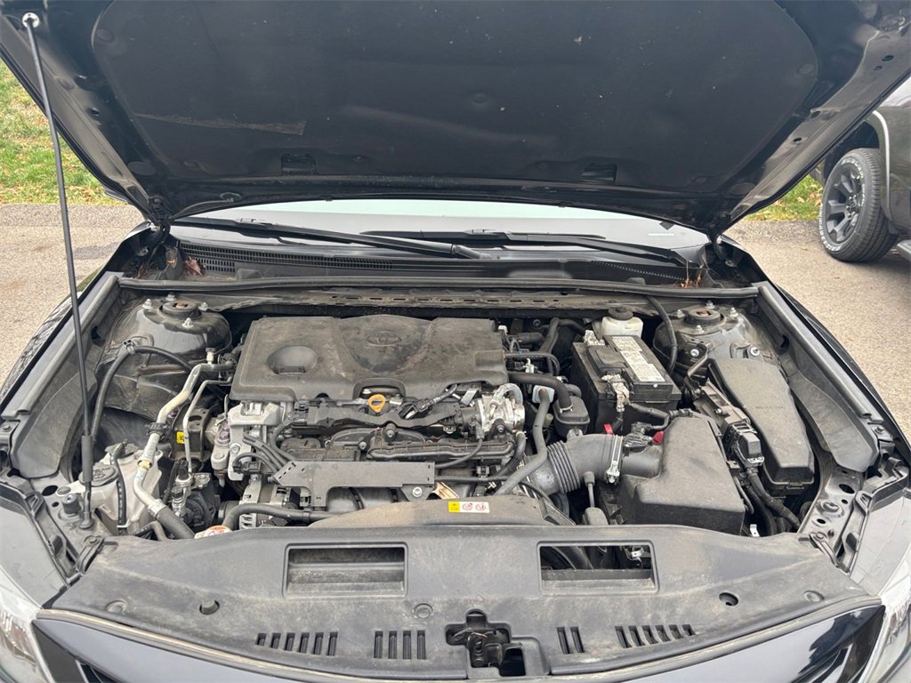Used 2022 Toyota Camry SE image 27