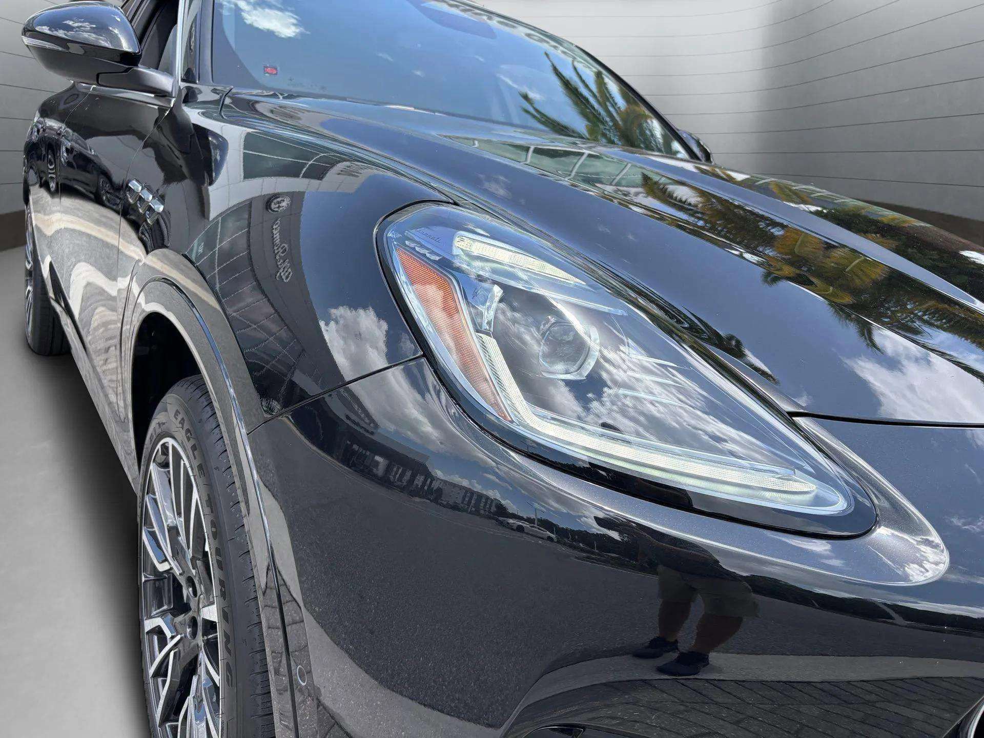 New 2025 Maserati Grecale GT image 41
