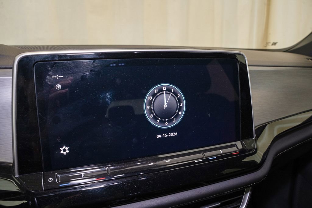 Used 2024 Volkswagen Atlas Cross Sport SE image 13