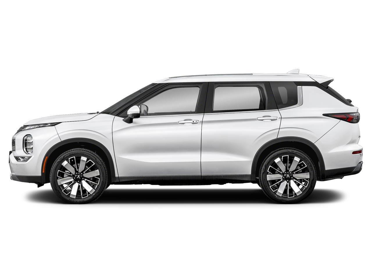 New 2025 Mitsubishi Outlander SE image 18