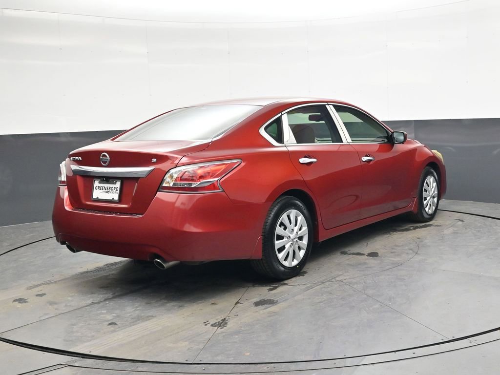 Used 2015 Nissan Altima 2.5 S w/ Power Driver Seat Package image 4