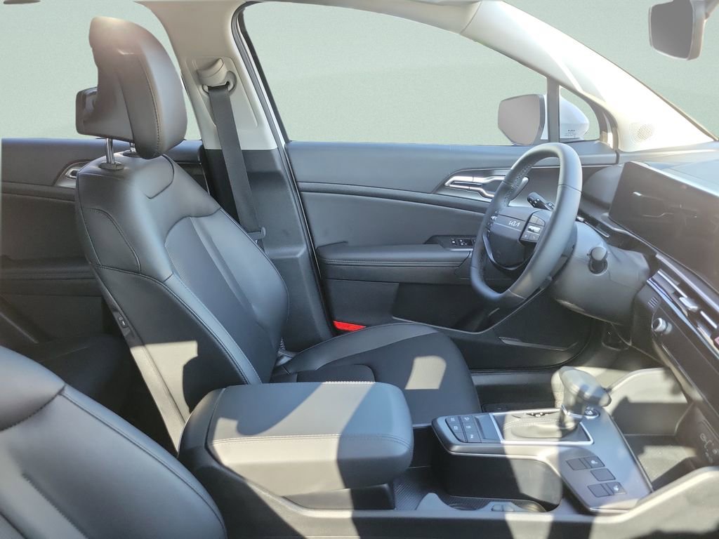 Used 2026 Kia Sportage EX w/ EX Panorama Roof Package image 6