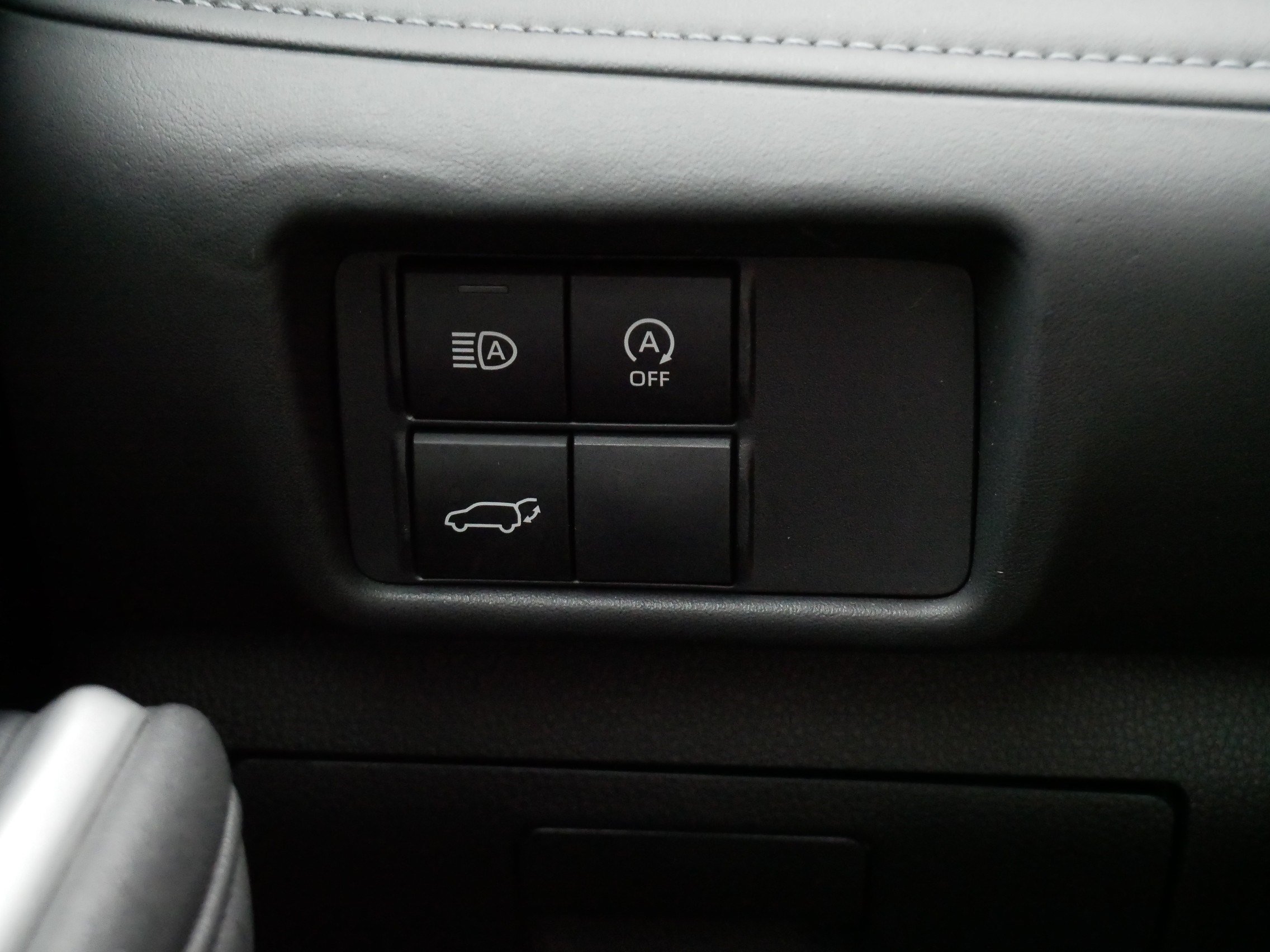 Certified 2025 Toyota Highlander XSE AWD/4WD image 28
