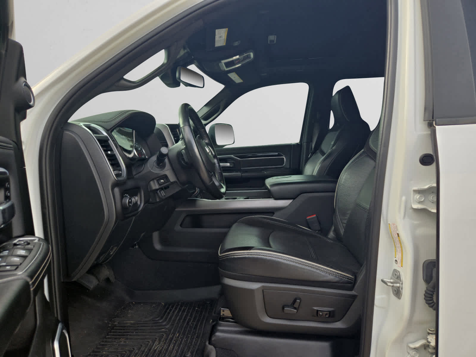 Used 2021 RAM 2500 Laramie image 9